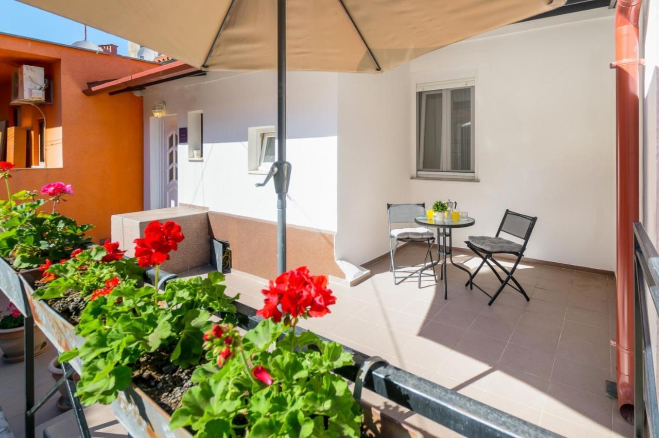 Charming Apartment In Town Center Пула Екстер'єр фото